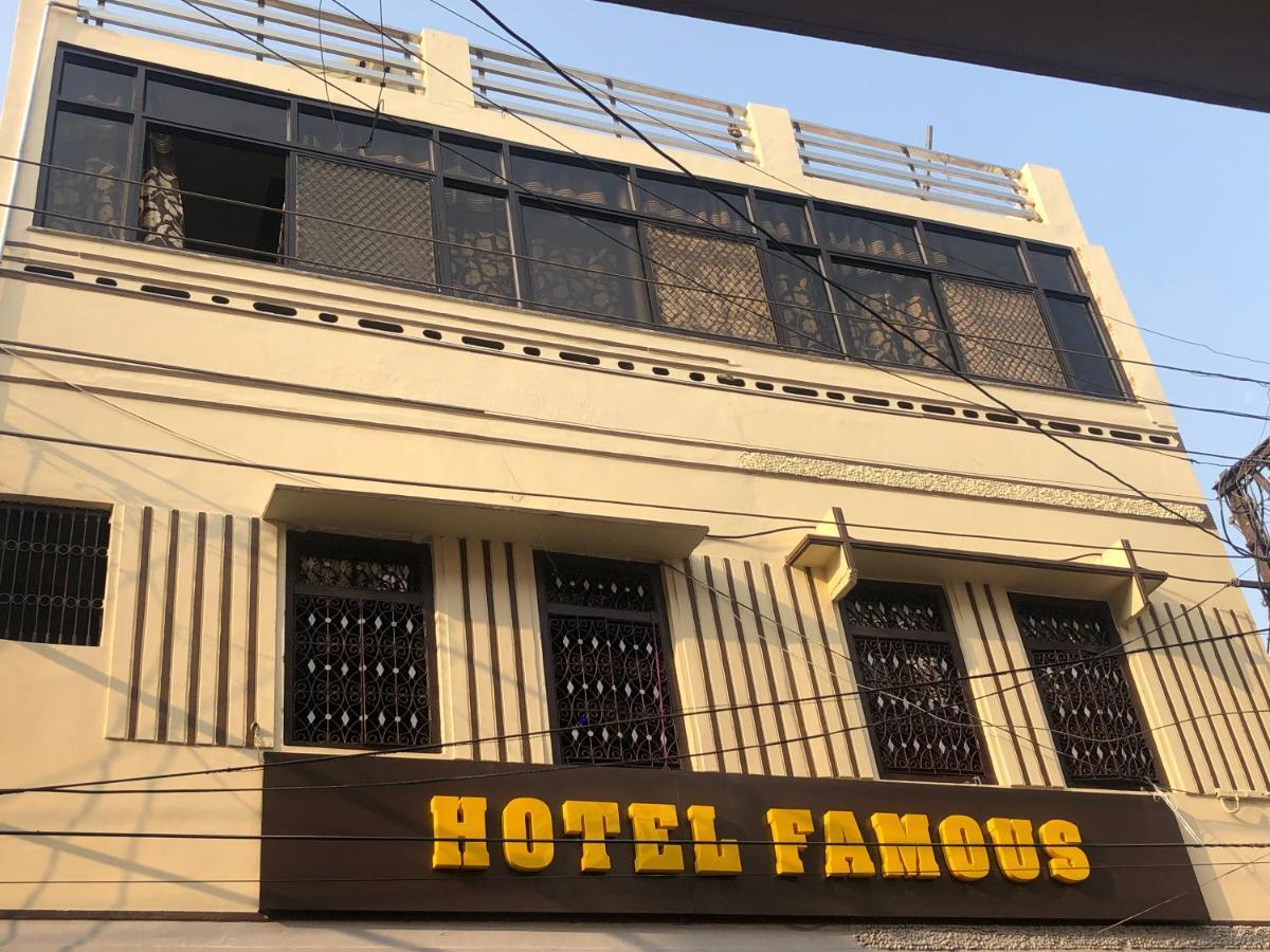 Hotel Famous Haridwār Exteriér fotografie